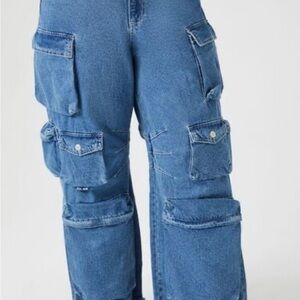 Forever21 Wide Leg Cargo Jeans 13 Pocket Bottom Strap Skater Jeans Woman’s Small